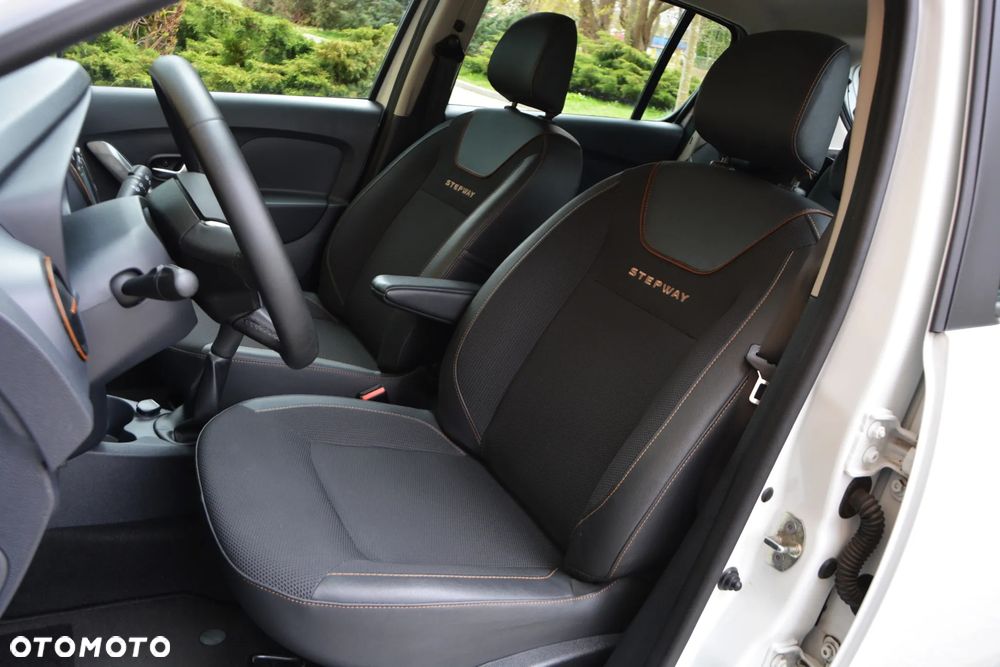 Dacia Sandero Stepway 0.9 TCe Laureate S&S - 7