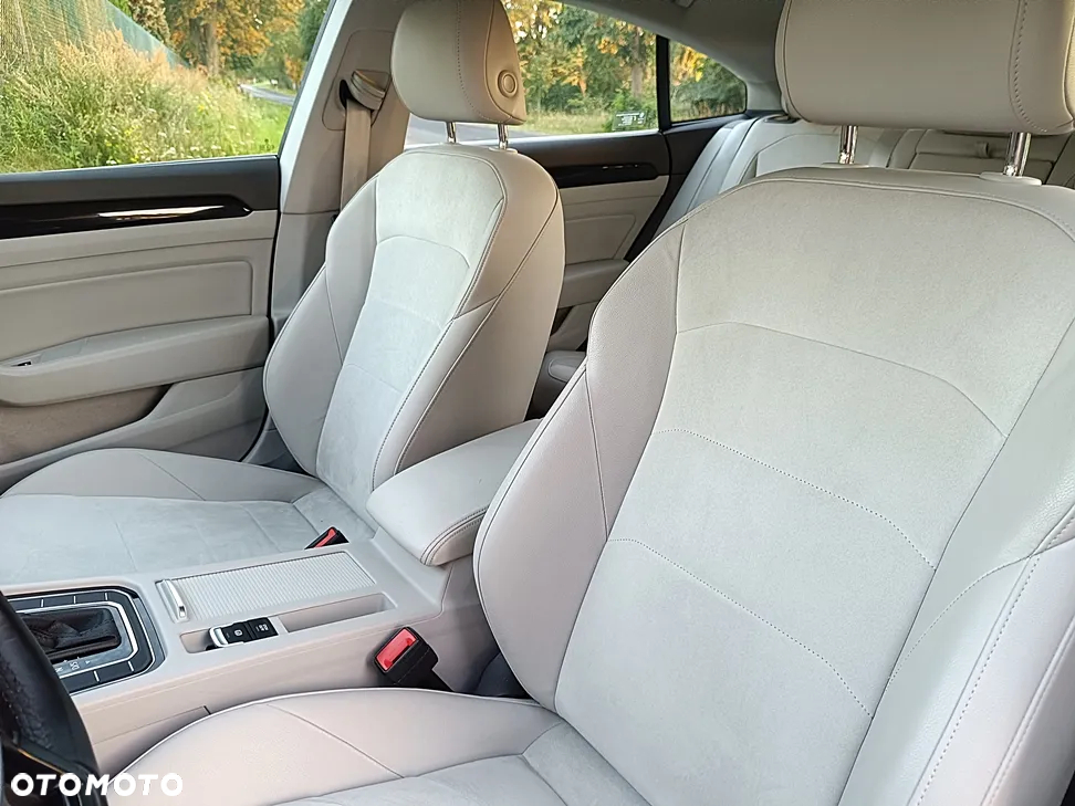 Volkswagen Arteon 2.0 TDI SCR Elegance DSG - 31