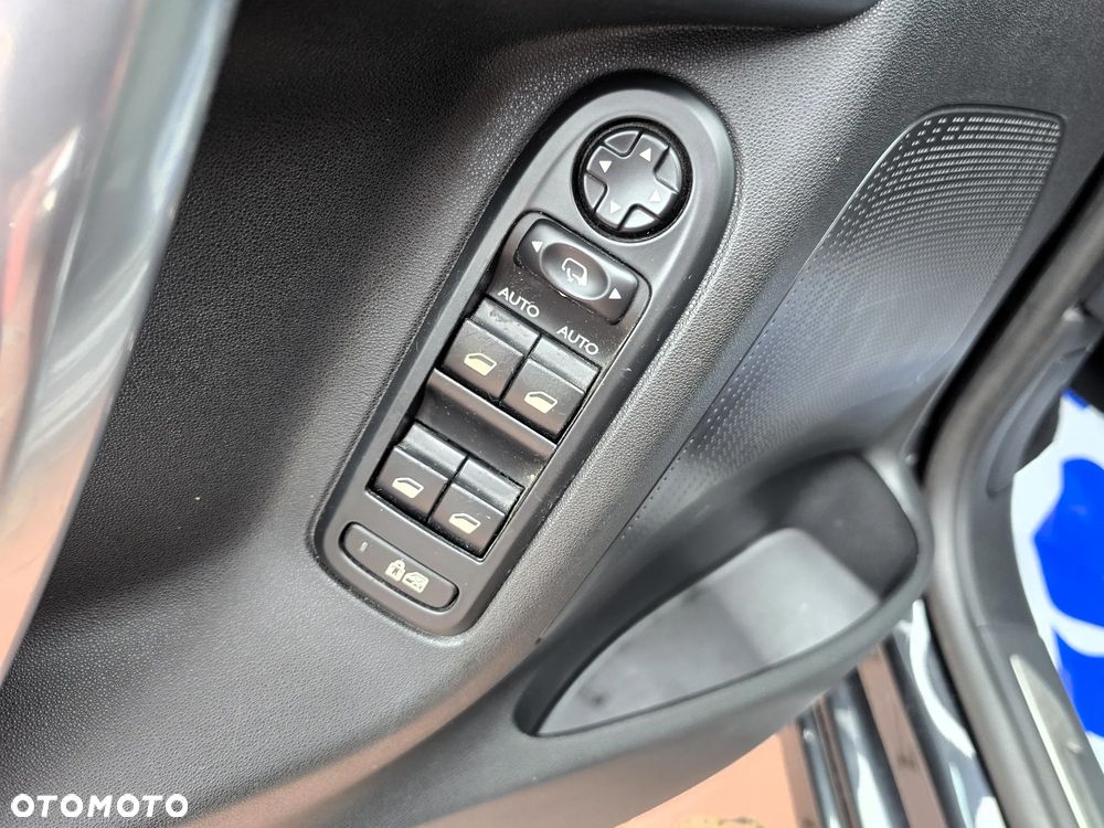 Citroën C3 VTi 95 Exclusive - 22