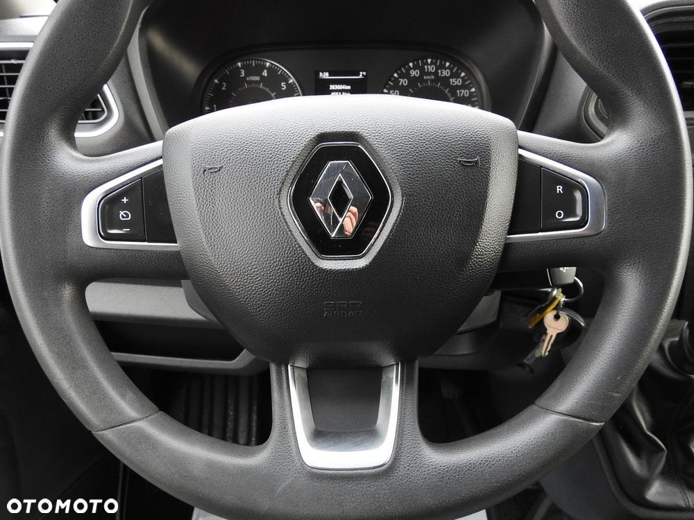 Renault MASTER PLANDEKA 10 PALET WEBASTO TEMPOMAT KLIMATYZACJA LEDY PNEUMATYKA  165KM - 33