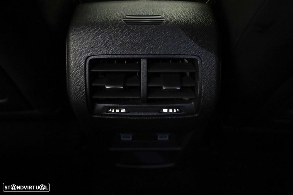 Peugeot 308 1.2 PureTech GT EAT8 - 22