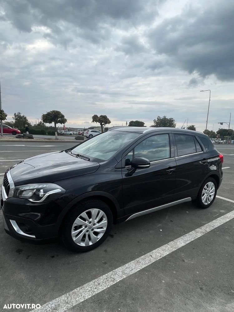 Suzuki SX4 S-Cross 1.4 Boosterjet Mild Hybrid AllGrip Passion - 1