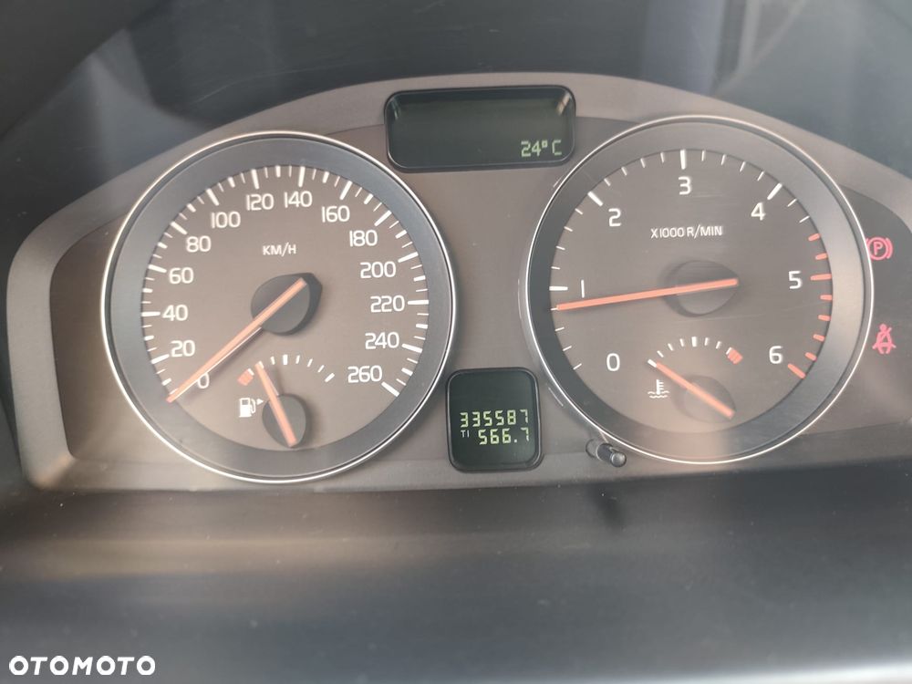Volvo V50 1.6D - 16