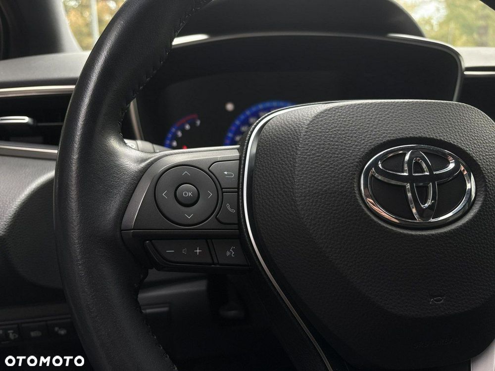 Toyota Corolla - 22