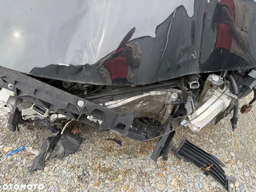 Peugeot 3008 BlueHDi 130 Stop & Start EAT8 Allure Business-Paket - 8