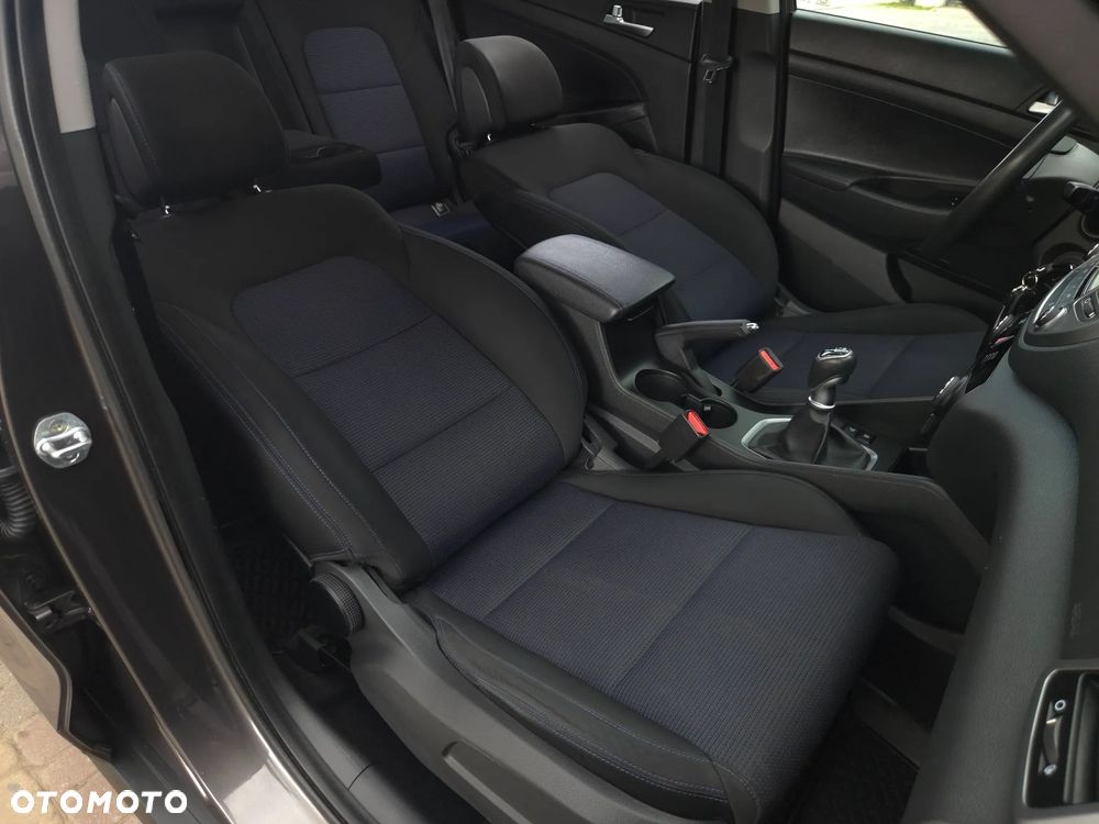 Hyundai Tucson - 36