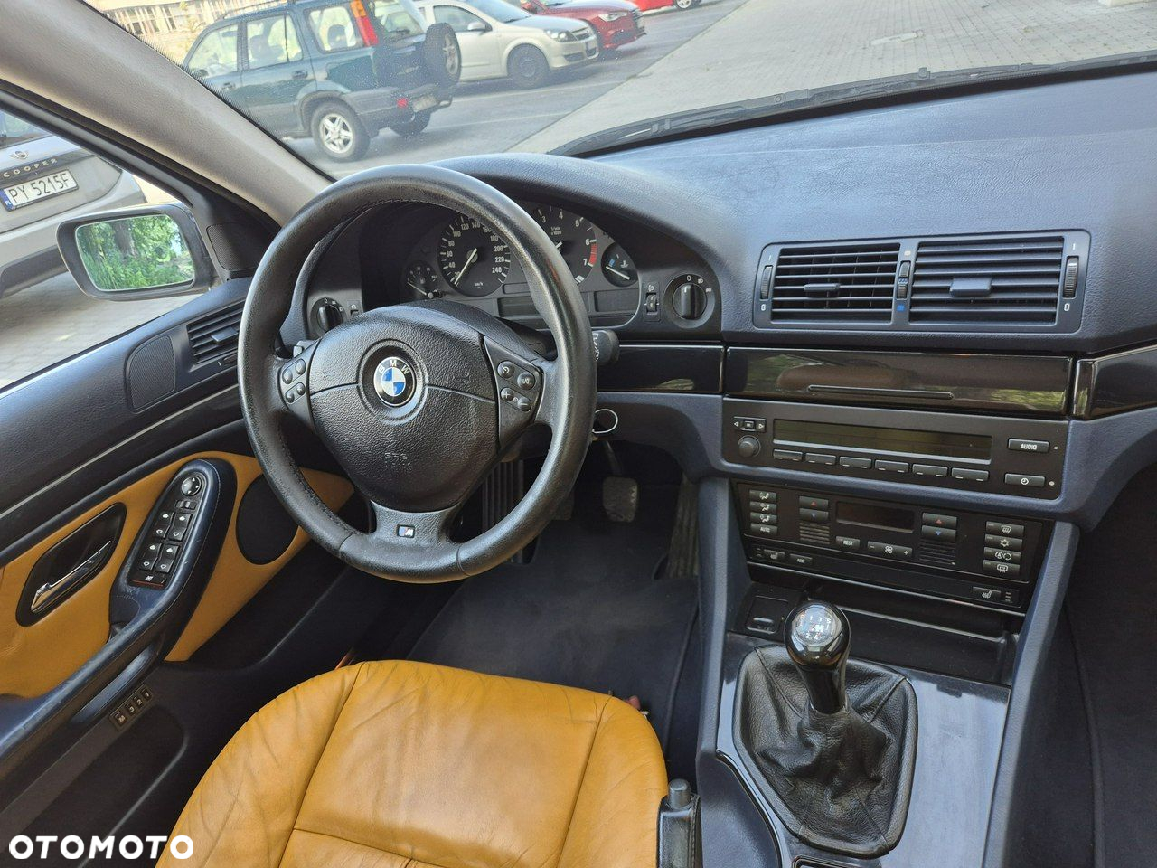 BMW Seria 5 523i - 14