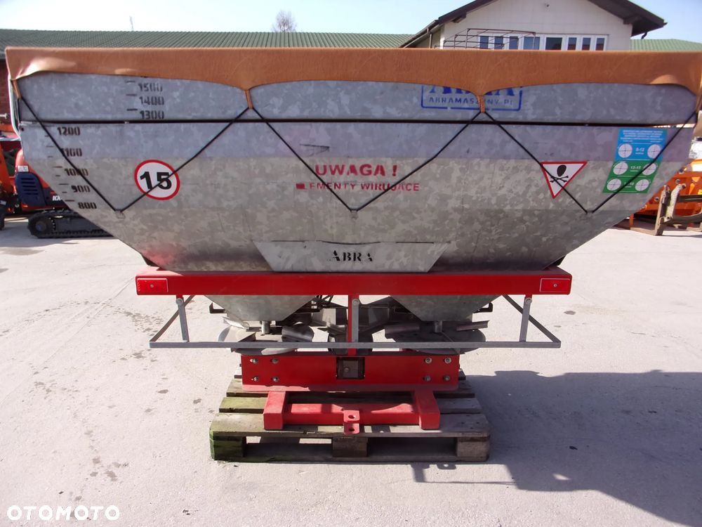 Inny Rozsiewacz nawozów i wapna, taśmowy jedno i dwu tarczowy Kłos, Motyl 300, 400, 600, 800 1000 litrów, Rozsiewacz nawozów dwutarczowy ABRA2 - MAXI, Semior, Unior, Unior2, Mini, Mini2, Rozsiewacz dwutarczowy DEX-WAL (Lift, Tornado duo Turbo), Rozsiewacz nawozów Pronar  FD1-M05 - 15