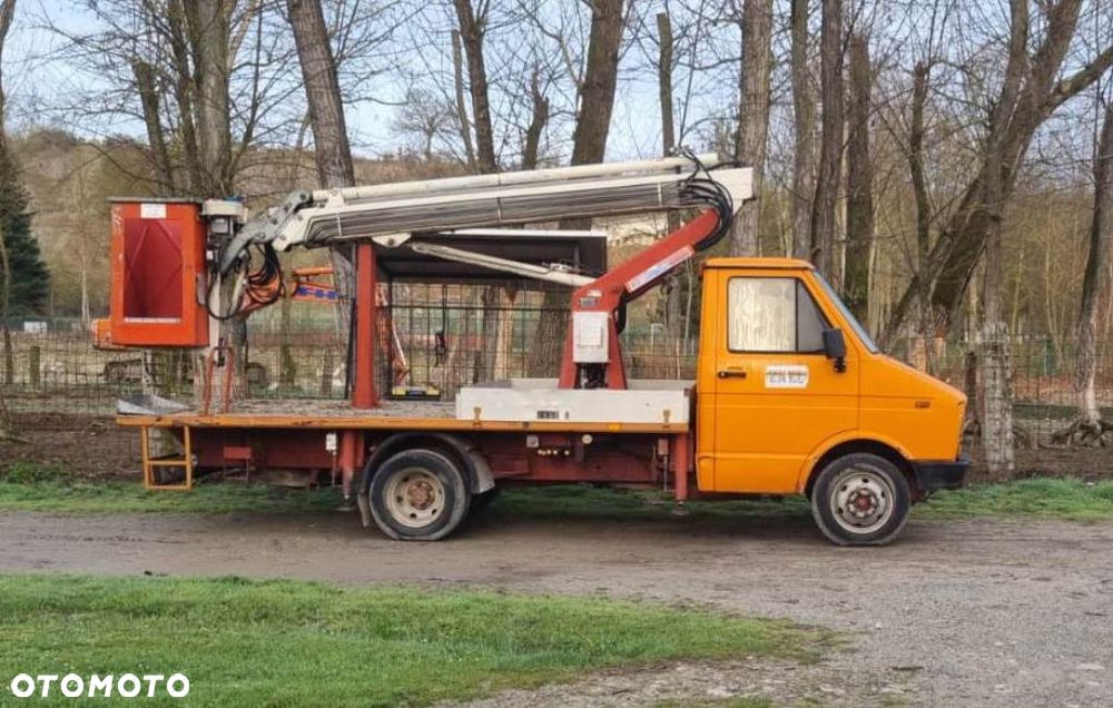 Iveco Daily Podnosnik koszowy Zwyżka Dzwig Hds - 1