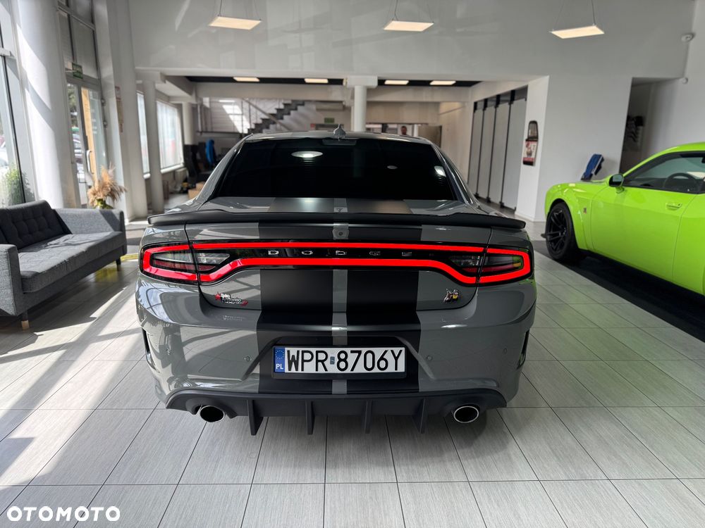 Dodge Charger Automatik R/T Scat Pack - 19