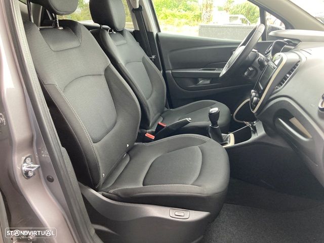 Renault Captur ENERGY TCe 90 Experience - 30