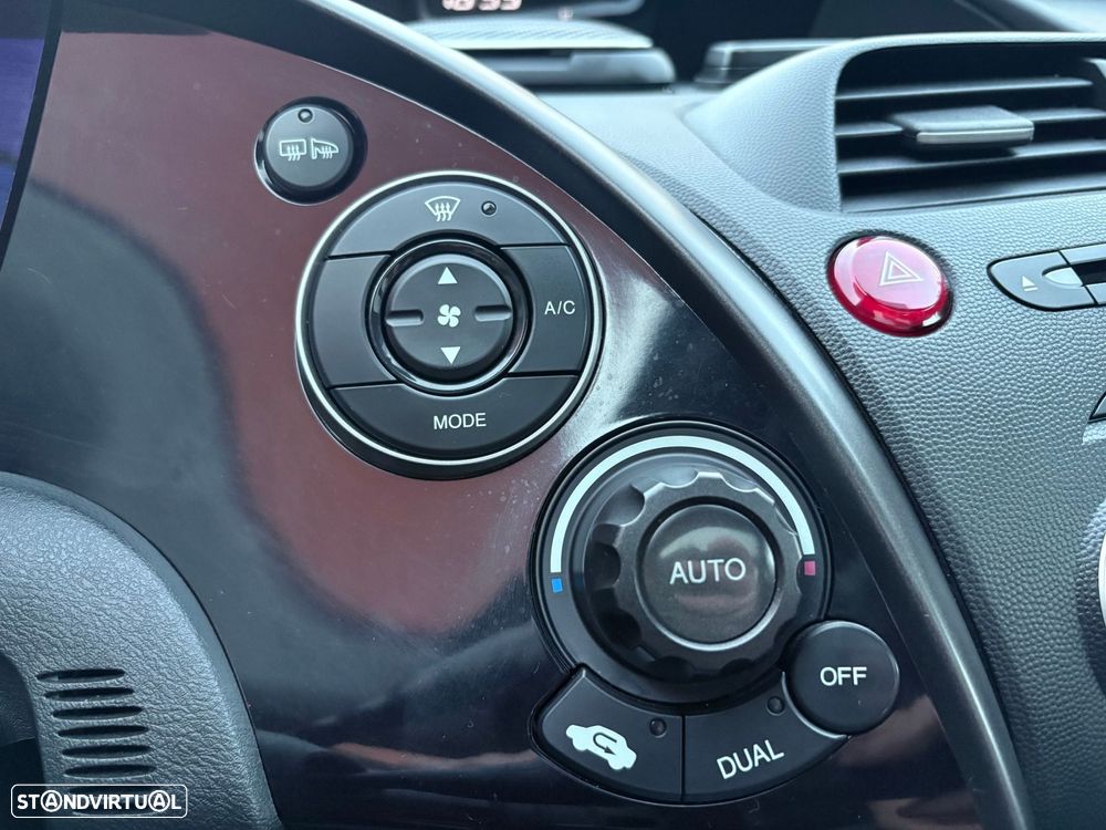 Honda Civic 1.8i-VTEC Auto Comfort - 40