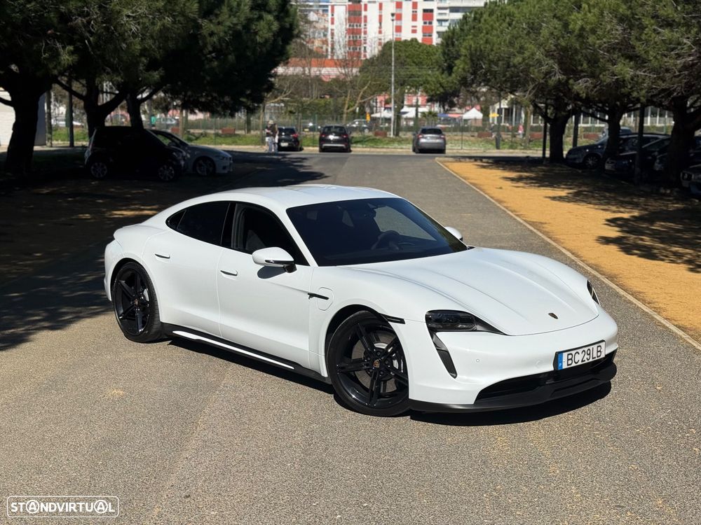 Porsche Taycan 4S Bateria Performance Plus - 6