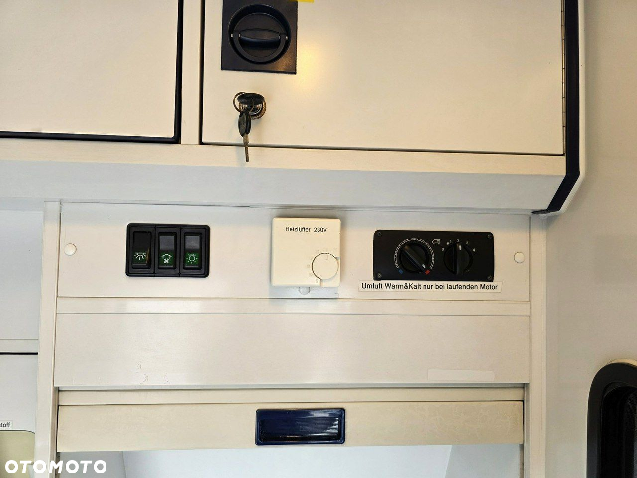 Volkswagen Transporter - 22