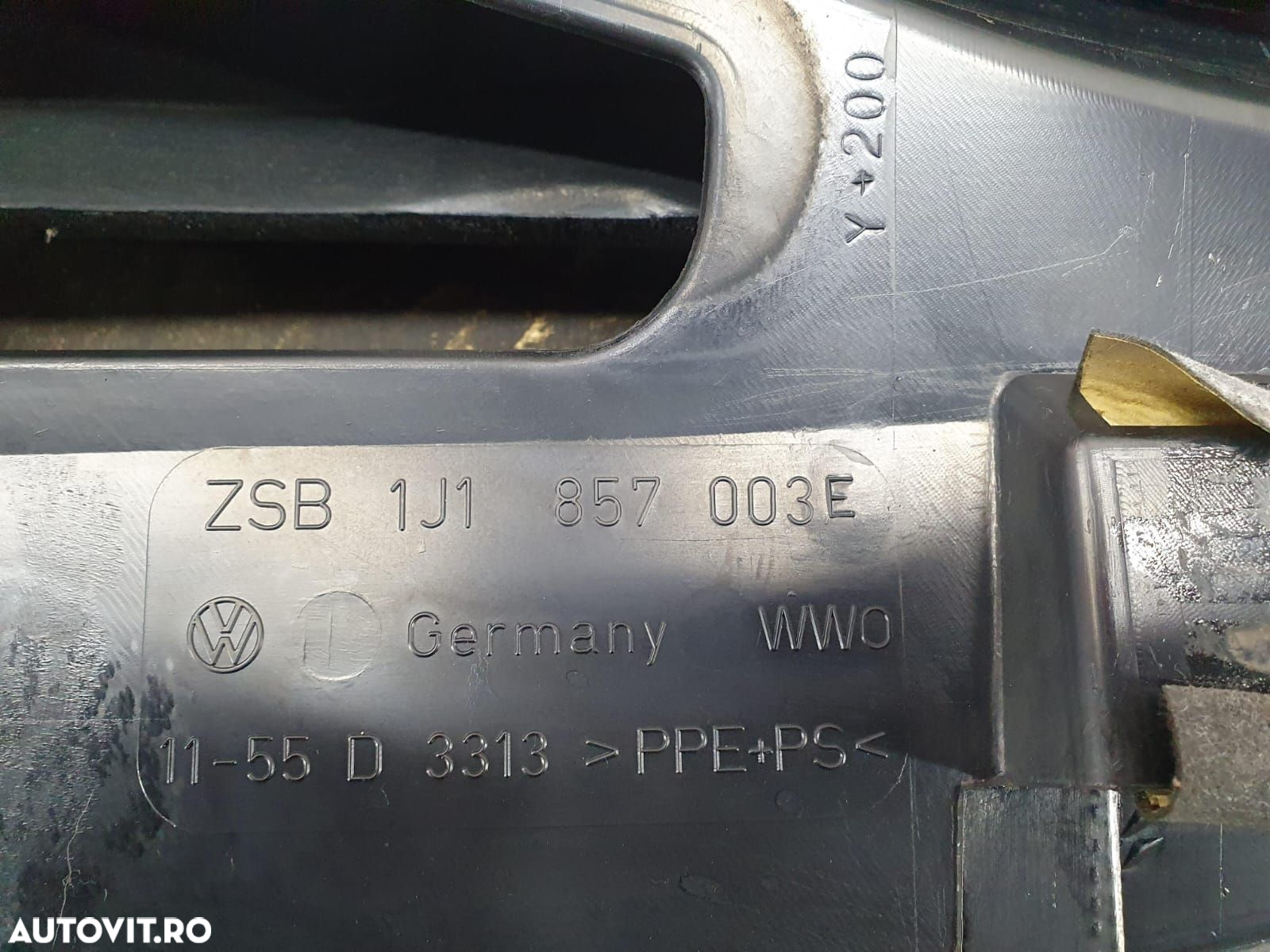 Plansa bord 1j1857003e Volkswagen VW Golf 4 [1997 - 2006] - 9