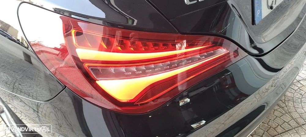 Mercedes-Benz CLA 180 d Shooting Brake Urban - 8