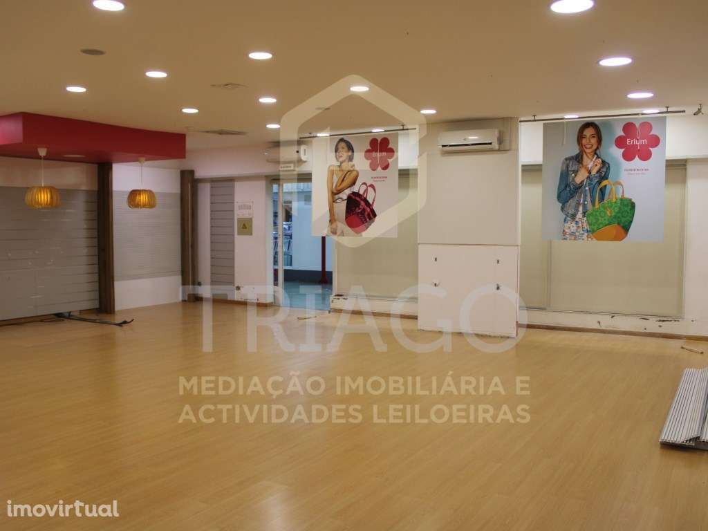 Loja com 95 m2 no Hiper Grossista - Grande imagem: 2/19