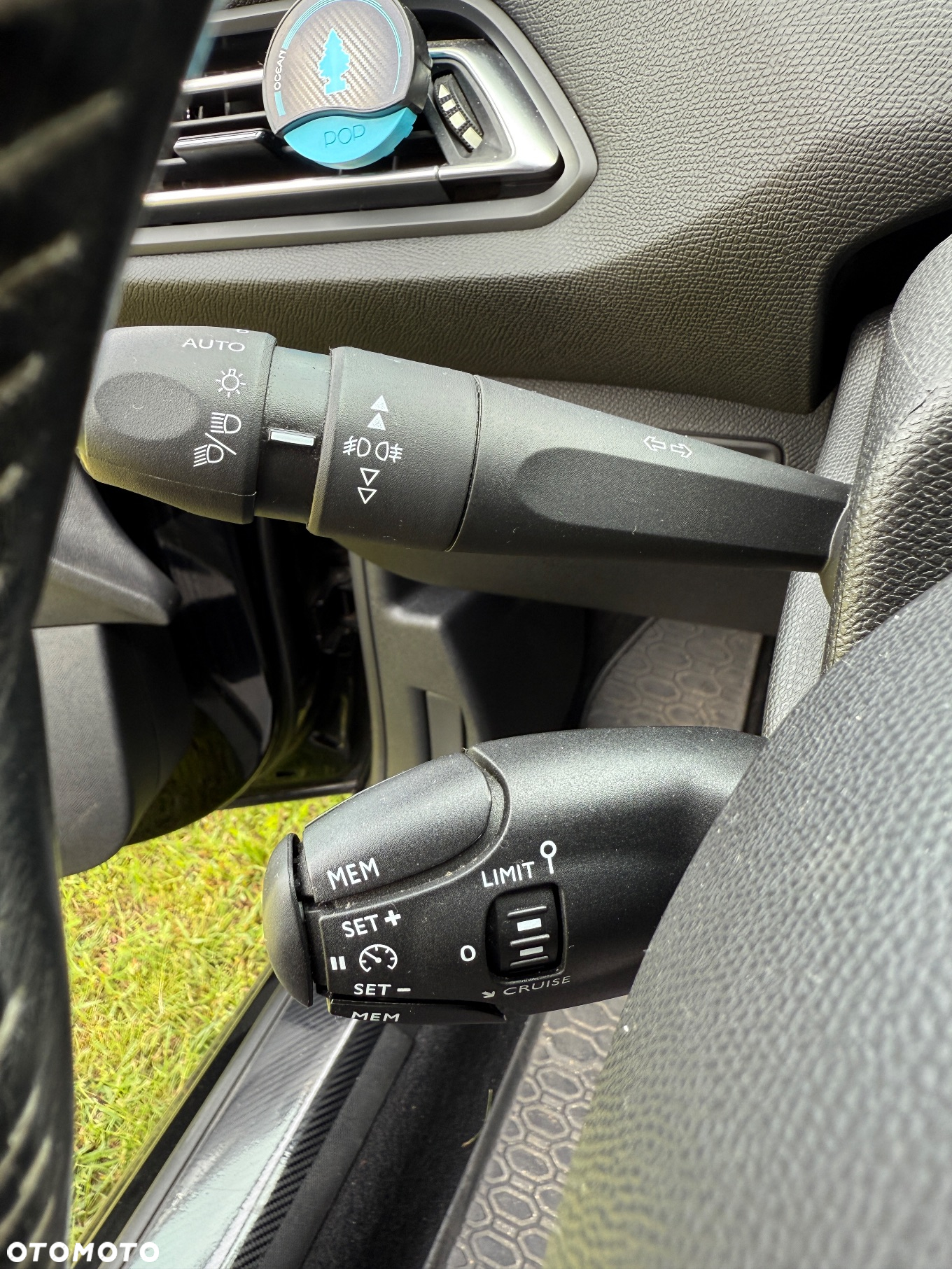 Peugeot 308 SW BlueHDi 100 Stop & Start Access - 17