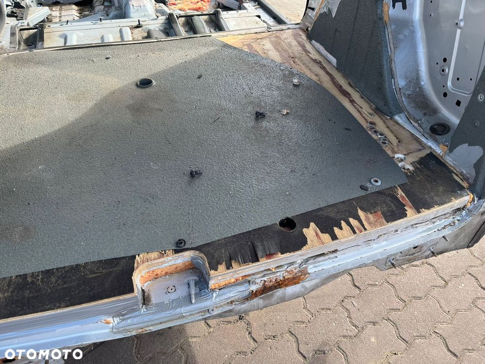 PAS TYŁ ĆWIARTKA PODŁOGA BAGAŻNIKA FORD TRANSIT CONNECT MK2 LONG MKII - 4