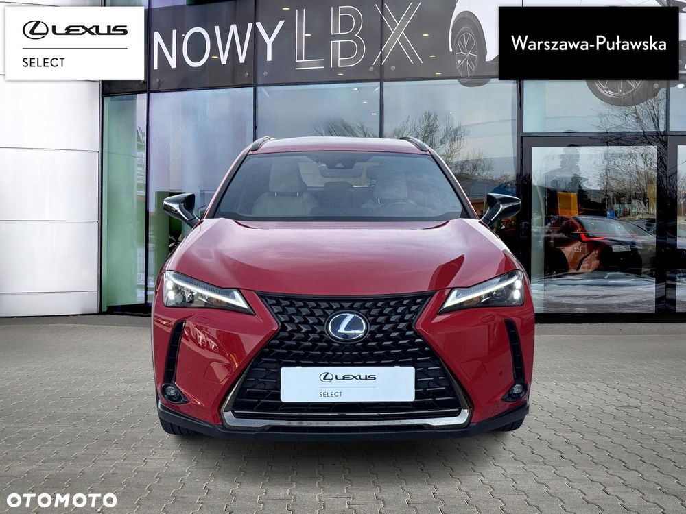 Lexus UX - 5