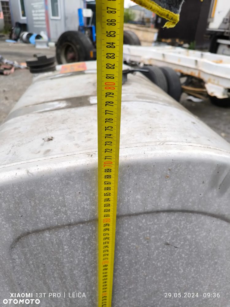 ZBIORNIK PALIWA RENAULT VOLVO DXI - 4