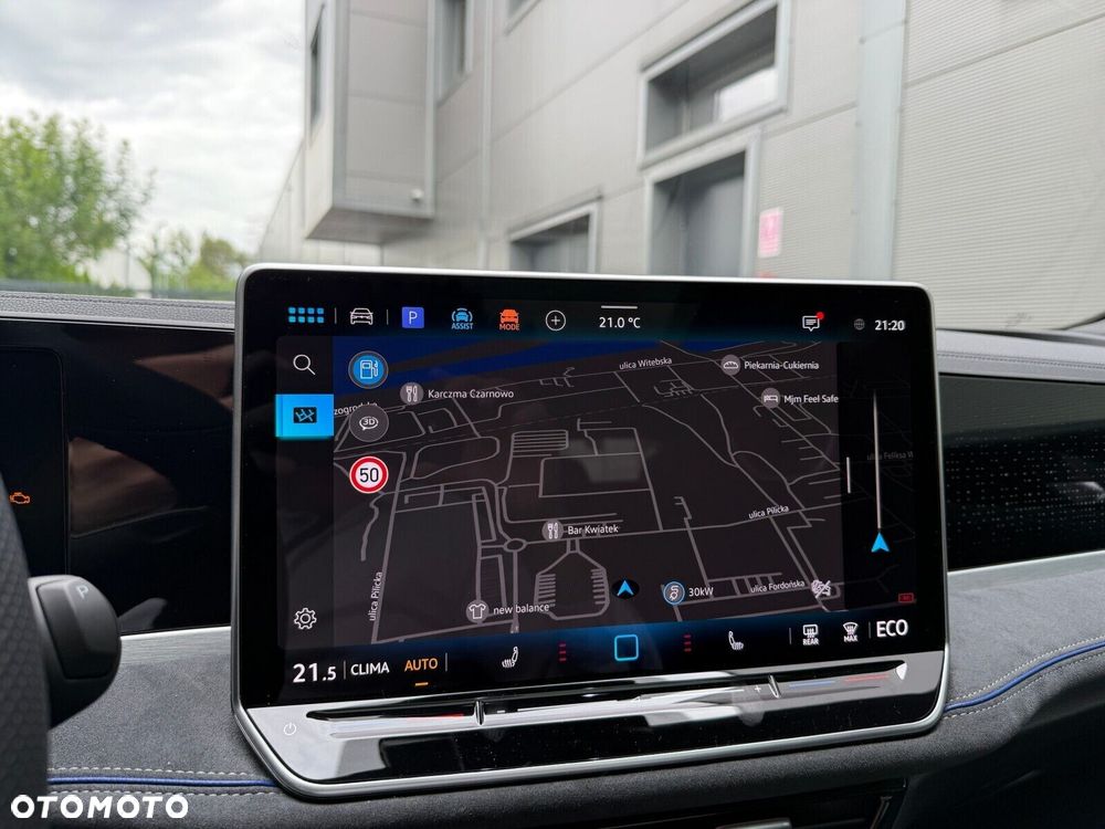 Volkswagen Passat Variant 1.5 TSI eHybrid PHEV 200kW R-Line Plus DSG - 27