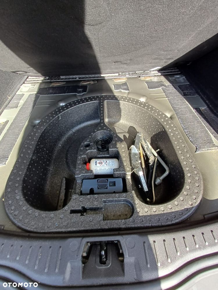 Ford Focus - 12