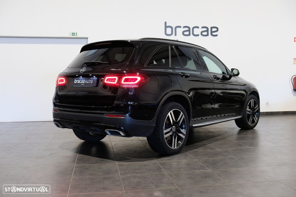 Mercedes-Benz GLC 300 e 4Matic - 8