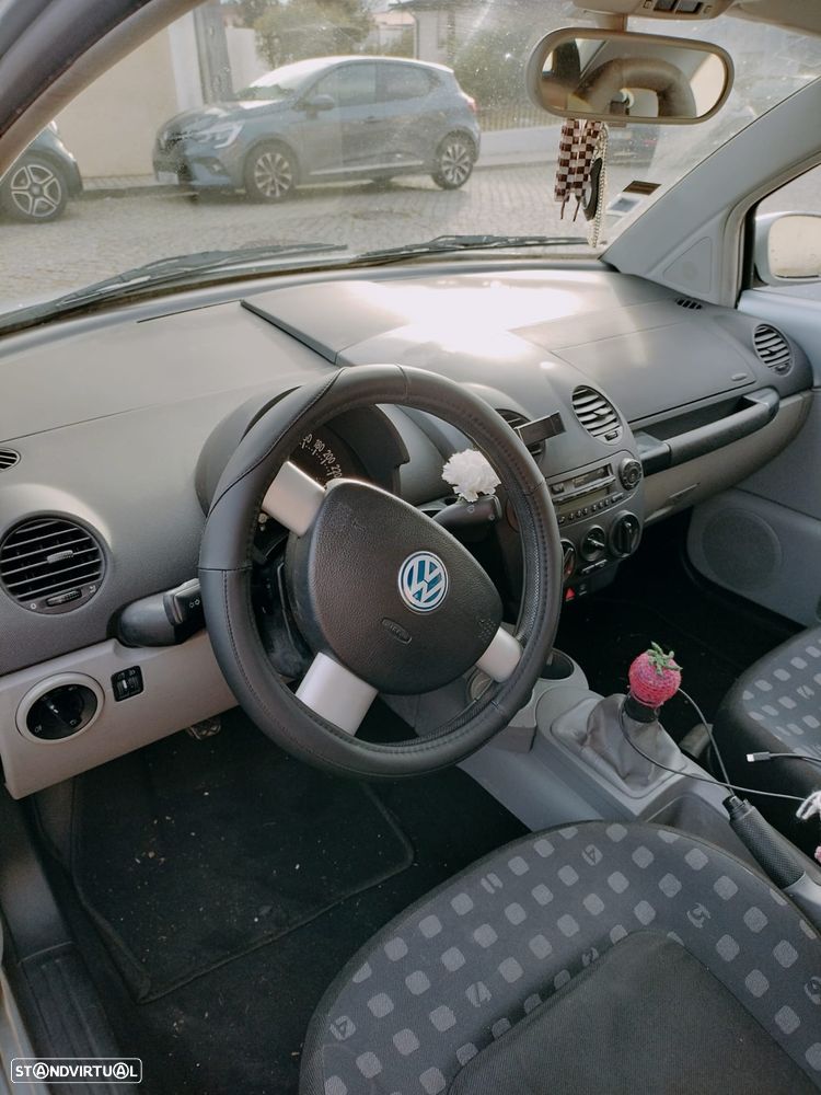 VW New Beetle 1.4 - 7