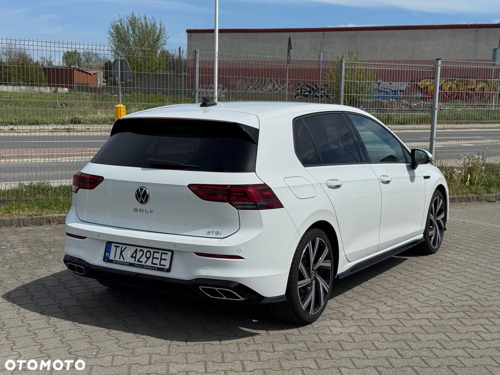Volkswagen Golf 1.5 eTSI mHEV R-Line DSG - 5