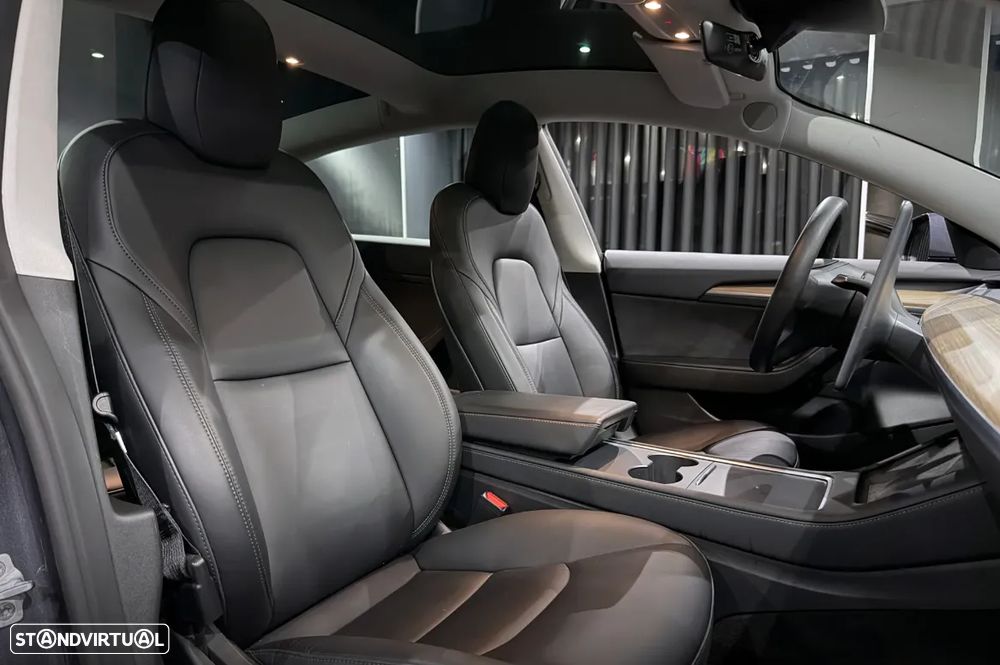 Tesla Model 3 Standard RWD - 9