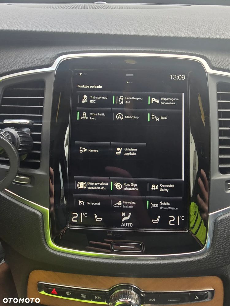 Volvo XC 90 T6 AWD Momentum Pro 7os - 8