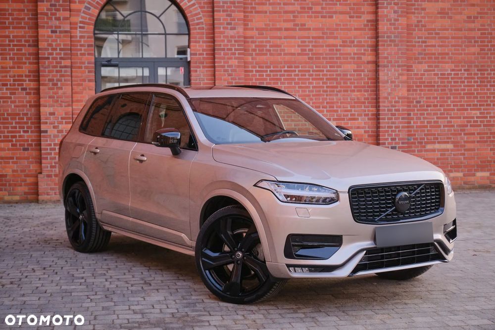Volvo XC 90 B5 D AWD Ultimate Dark 7os - 2