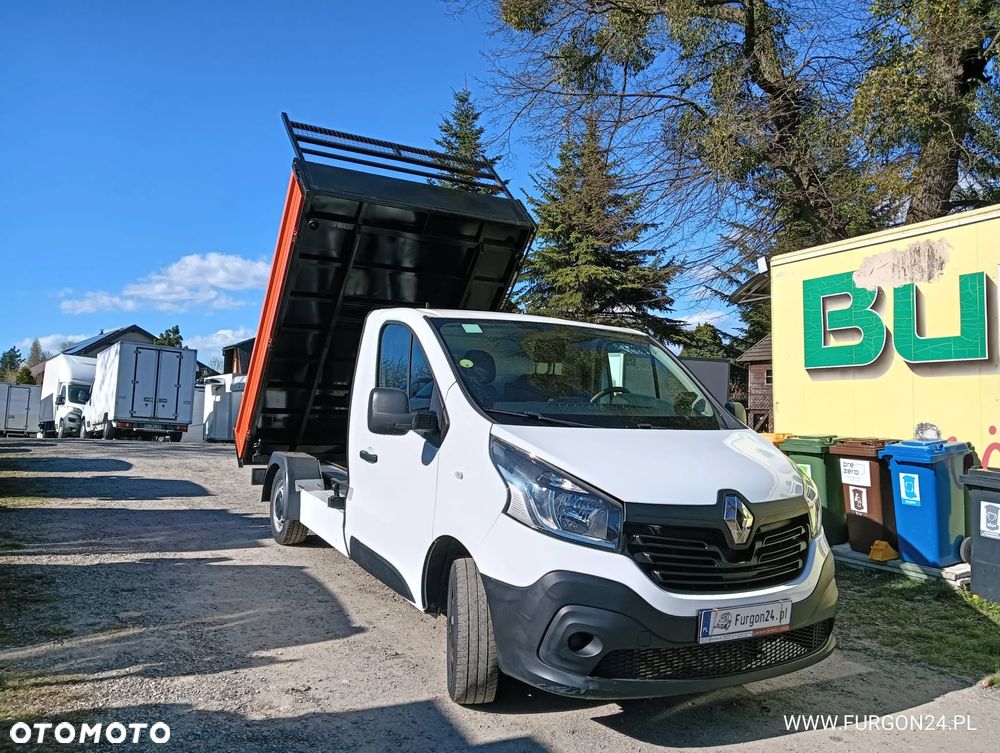 Renault TRAFIC WYWROTKA KIPER Z NAJAZDAMI NR 840 - 4