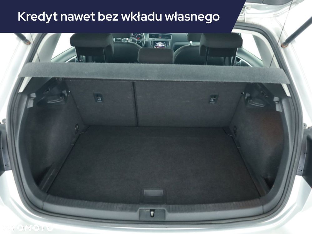 Volkswagen Golf - 15