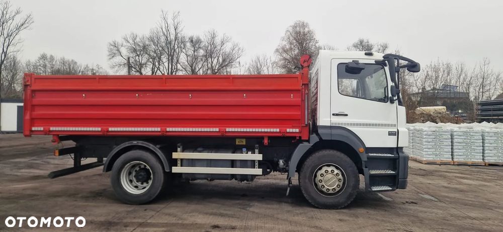 Mercedes-Benz AXOR 1829 - 6