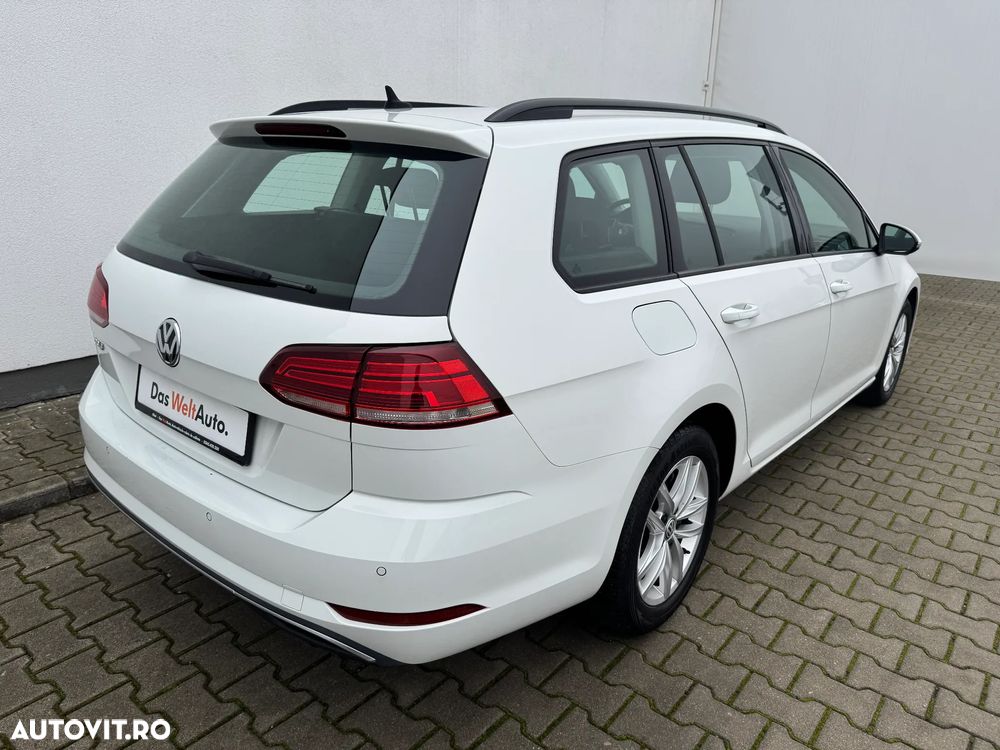 Volkswagen Golf 1.6 TDI Comfortline - 4