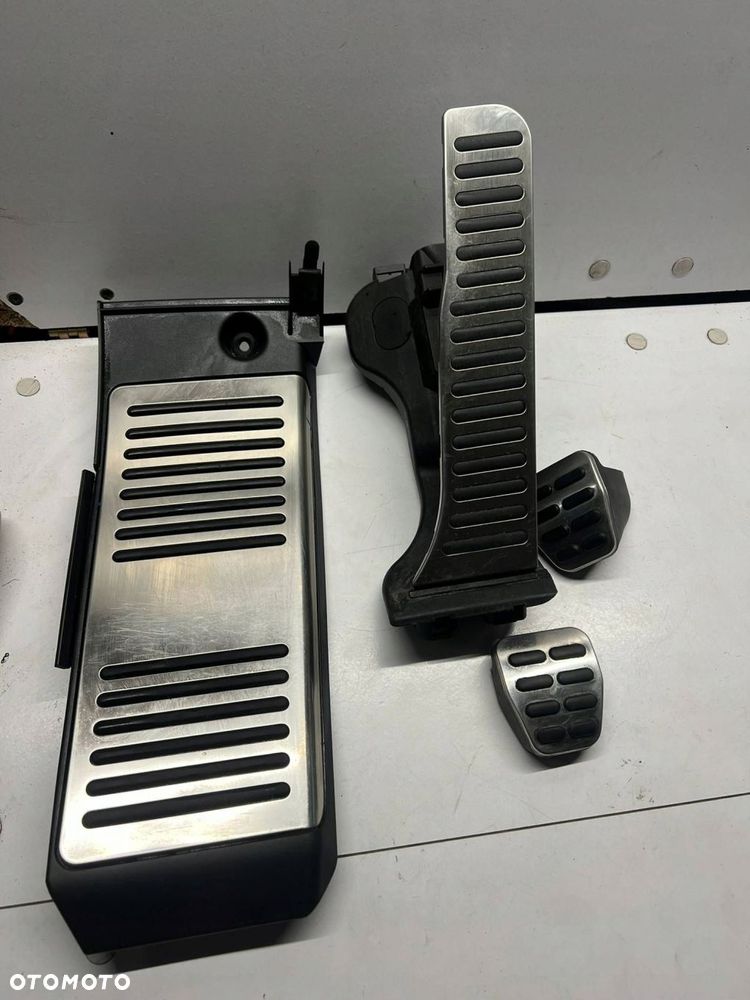 8J1 864 777 B Nakładki pedałów s-line Audi TT TTS Mk2 2014 - 1