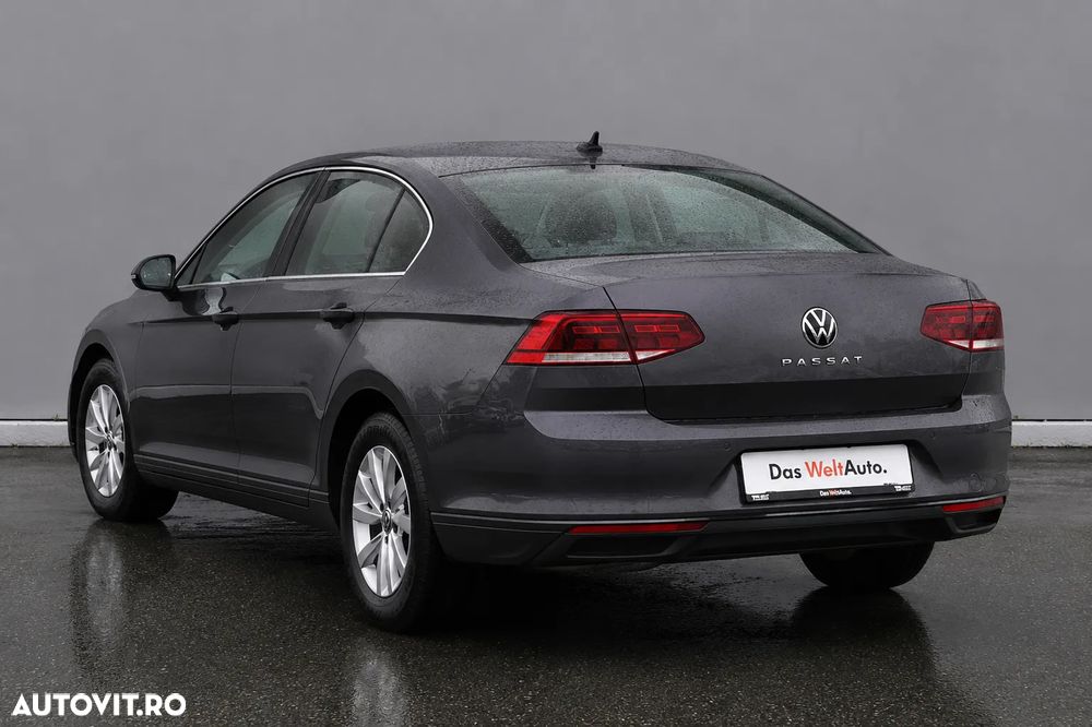 Volkswagen Passat 1.5 TSI ACT DSG Trendline - 9