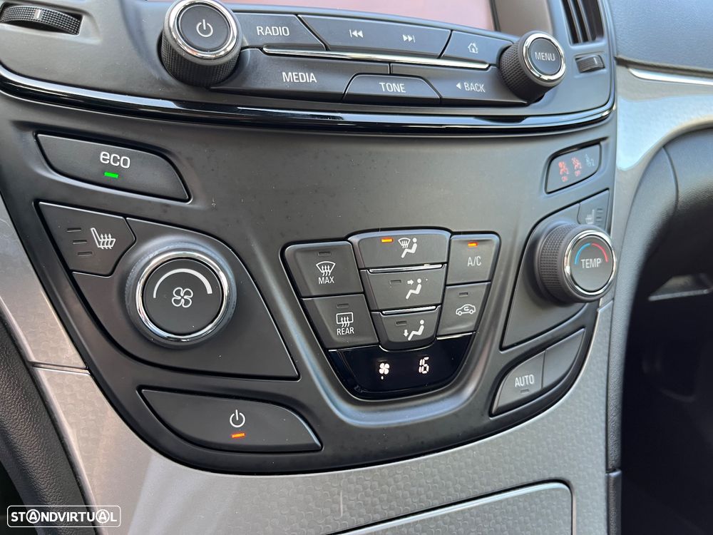 Opel Insignia 2.0 CDTI executive S/S - 42