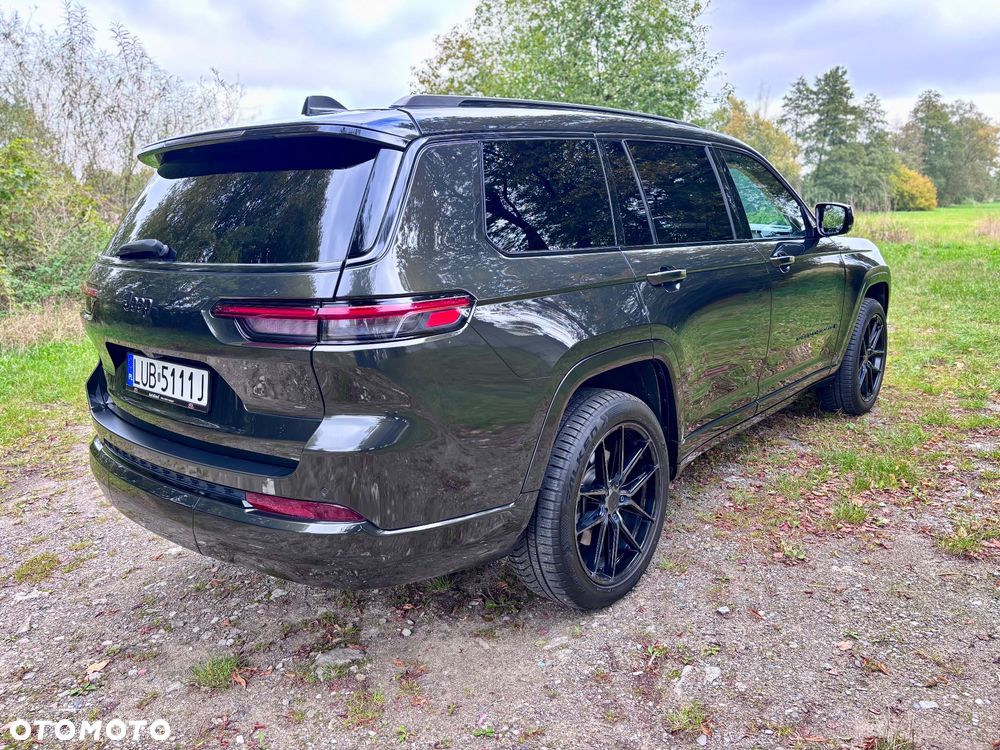 Jeep Grand Cherokee - 18