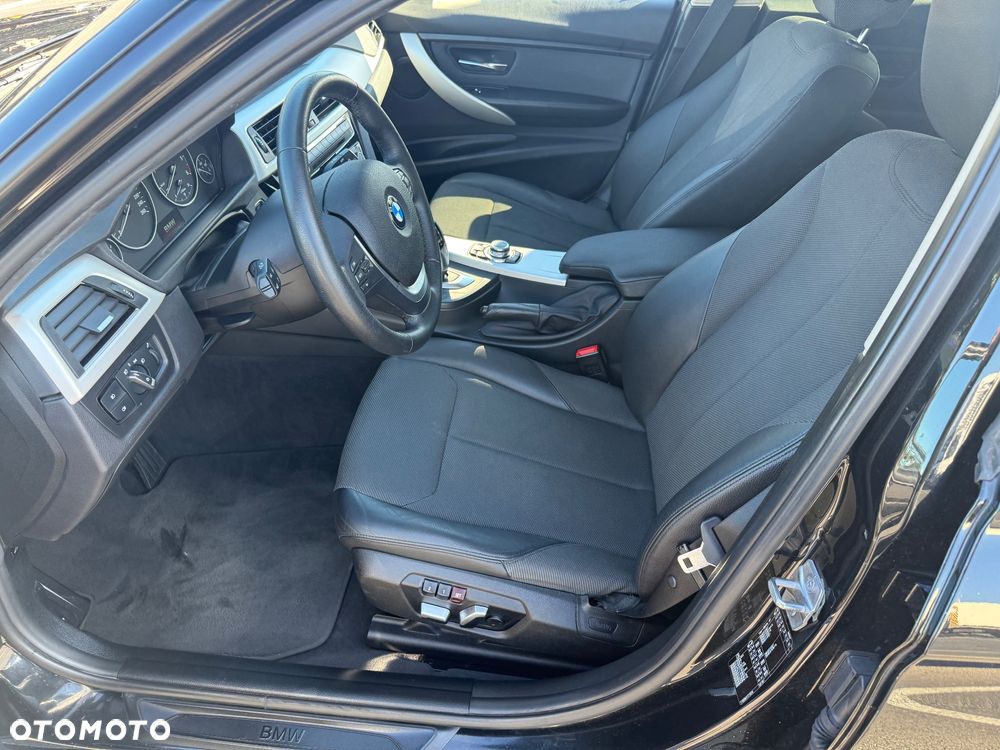 BMW Seria 3 - 26