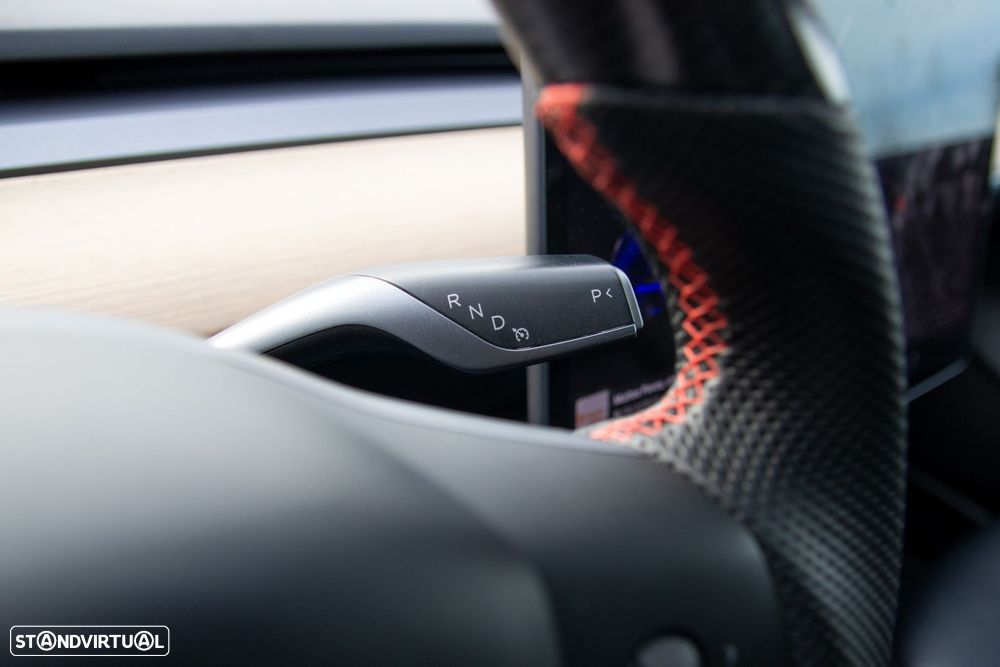 Tesla Model 3 Long-Range Dual Motor AWD - 24