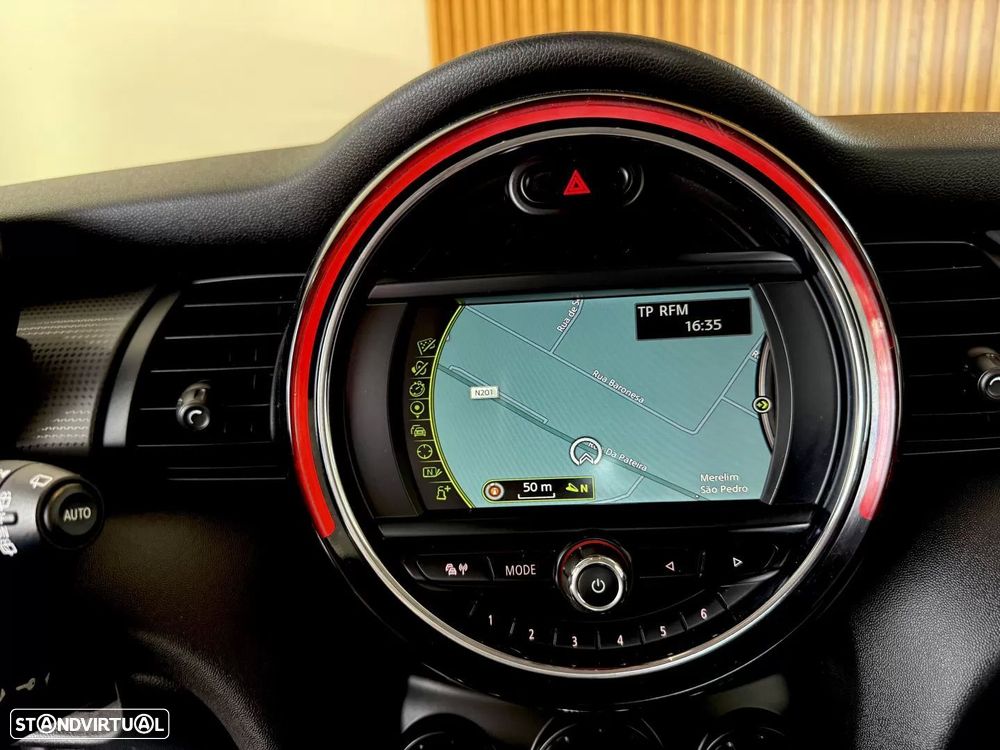 MINI 3 Portas One D - 51