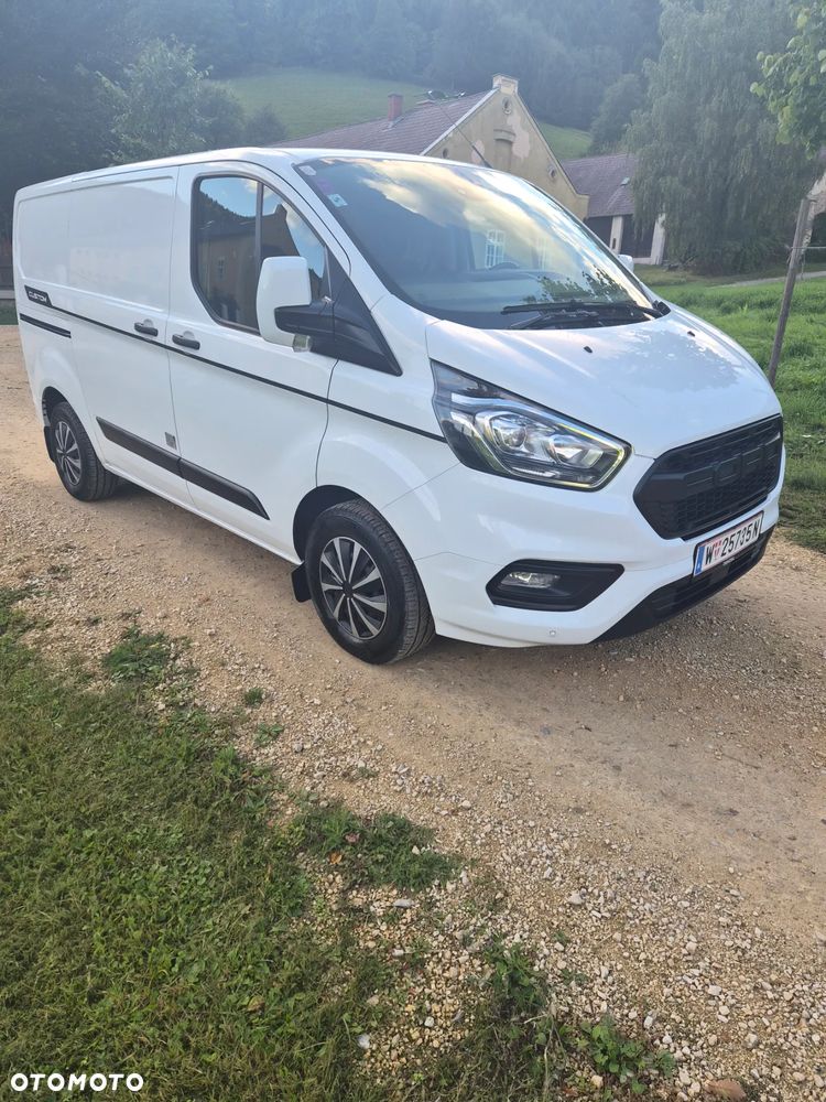 Ford Custom - 14
