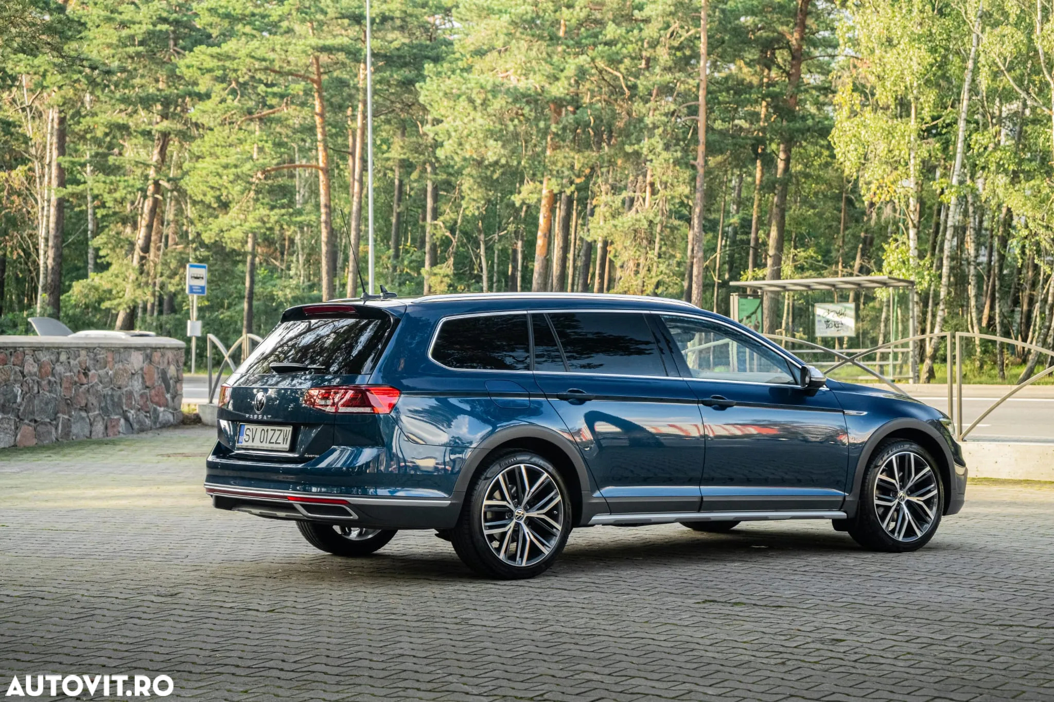 Volkswagen Passat Alltrack 2.0 TDI DSG 4Motion - 6