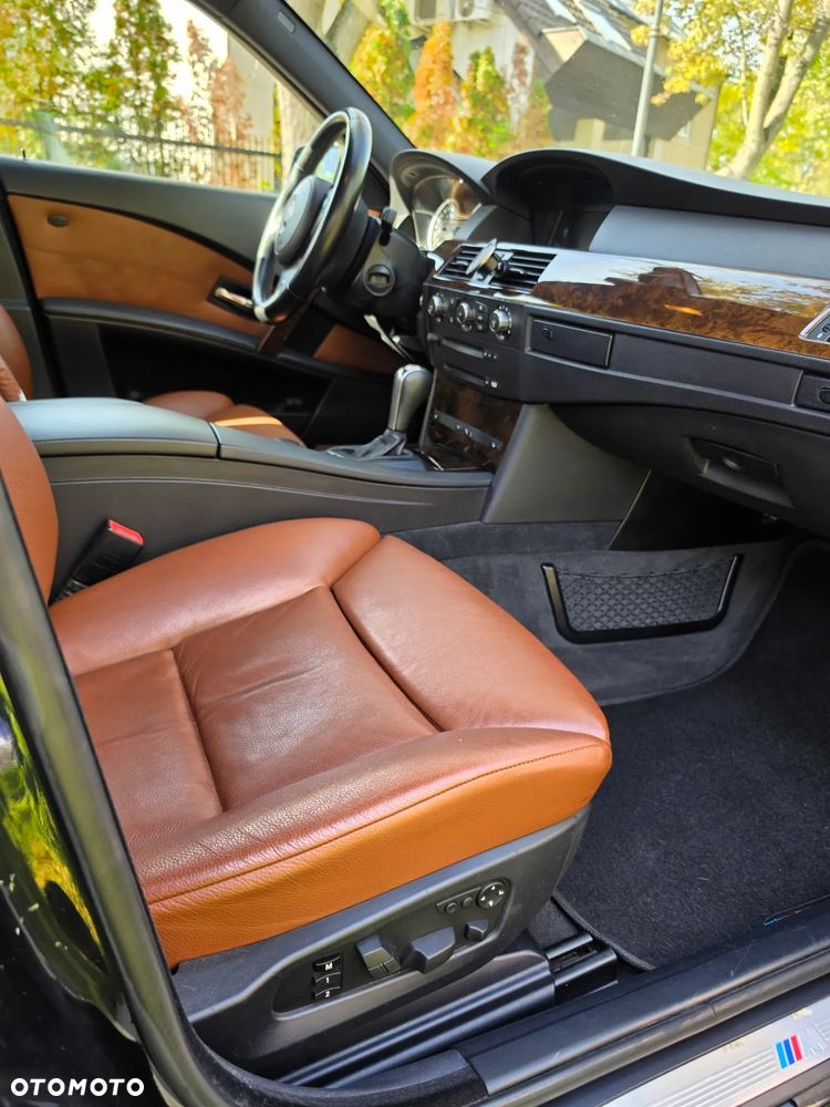 BMW Seria 5 - 18