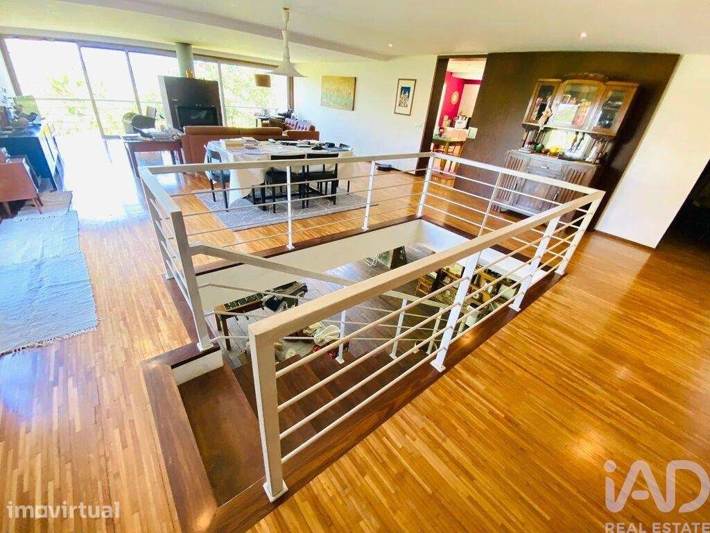 Casa / Villa T4 em Reboreda e Nogueira de 274,00 m2 - Grande imagem: 2/30