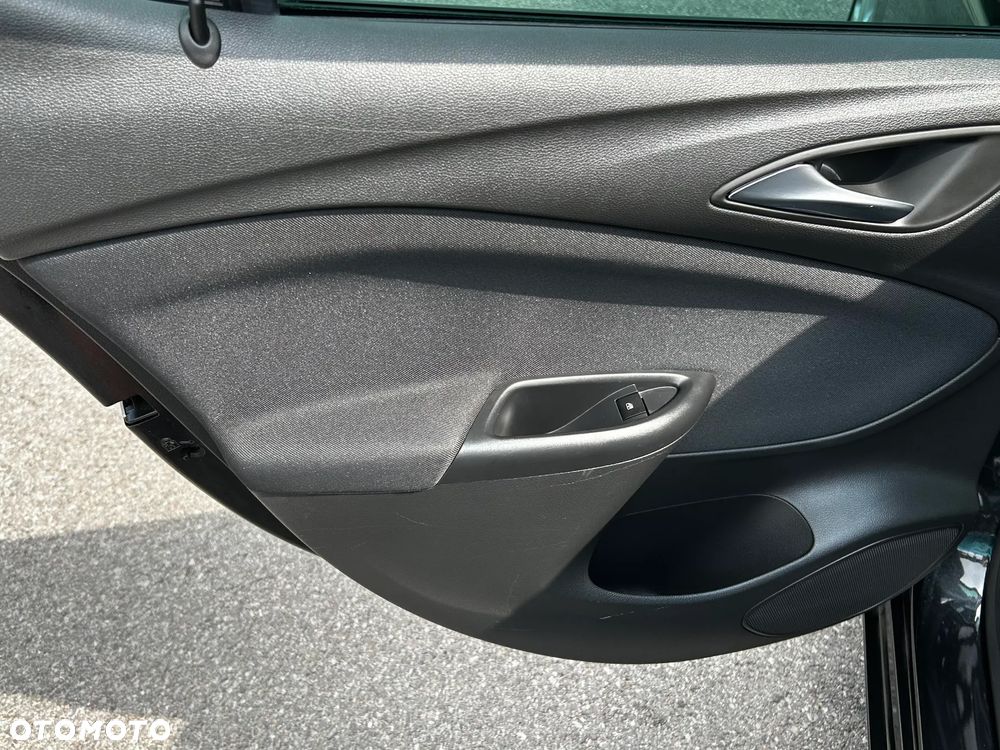 Opel Astra 1.4 Turbo Active - 7