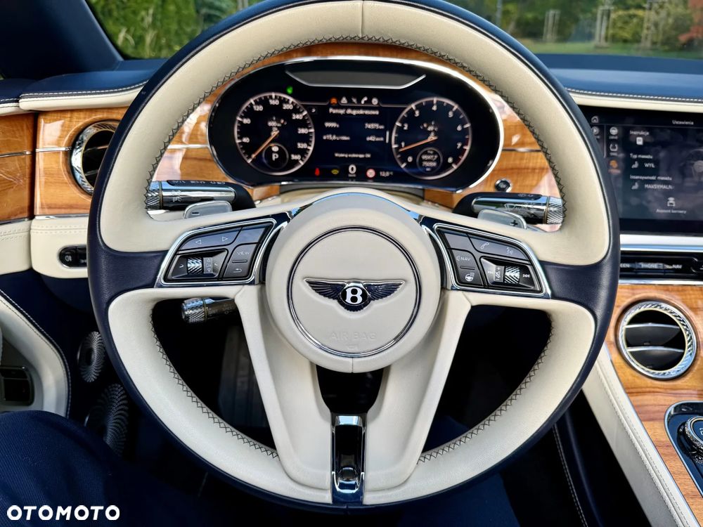 Bentley Continental GT V8 S - 17